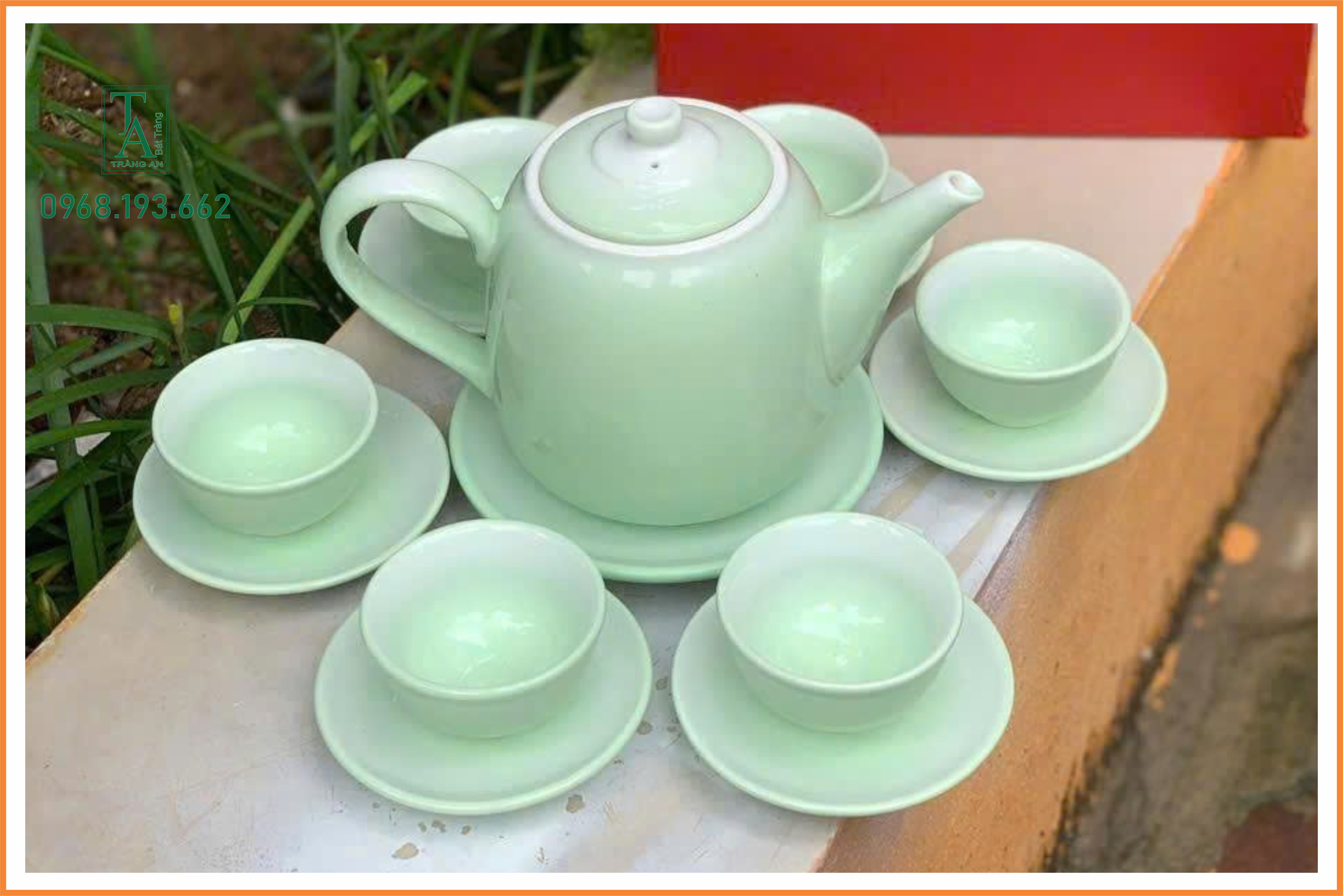 Ấm chén men xanh lục ngọc bảo1